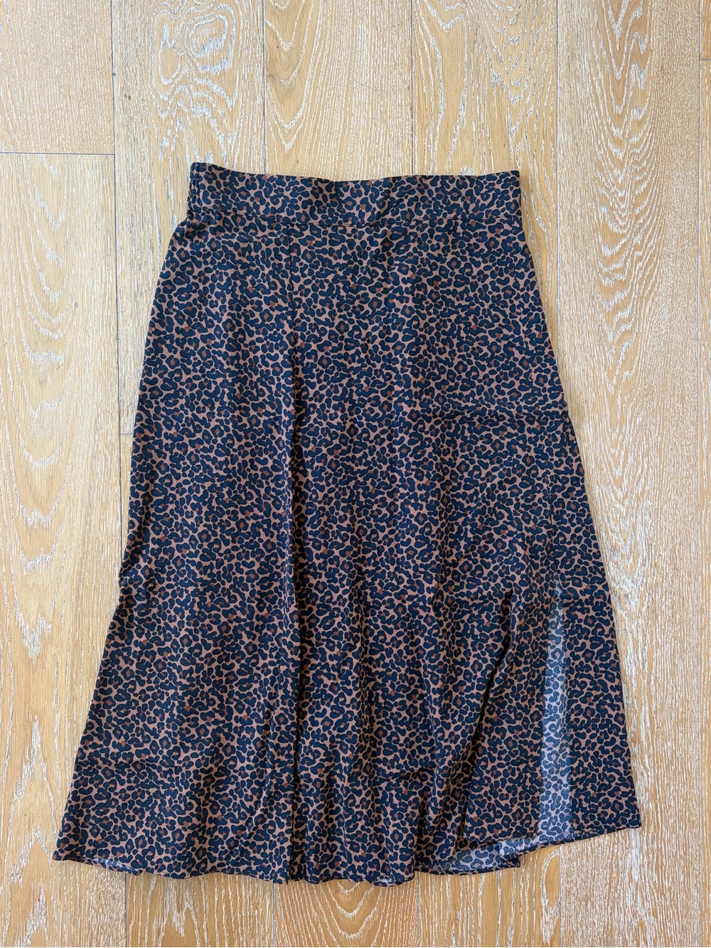 Sézane Tan Skirt - Picture 2 of 5